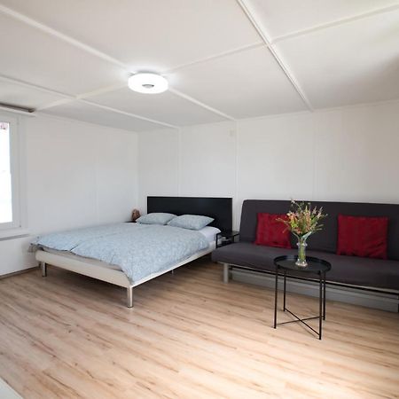 Lake Getaway Apartment With Private Entrance, Right On The Lake Constance Cycle Path, Barbecue Area, Free Wifi, Netflix And Free Bikes Salmsach Екстер'єр фото